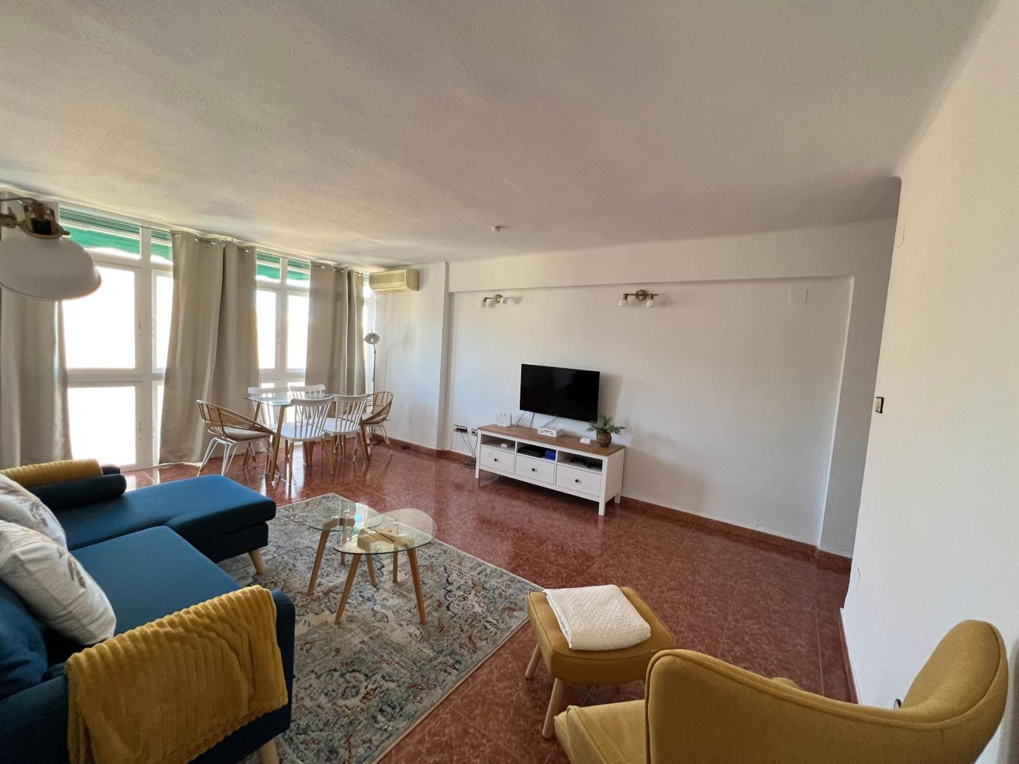 Gran Apartamento Con Parking Gratis Centro De Малага Екстер'єр фото